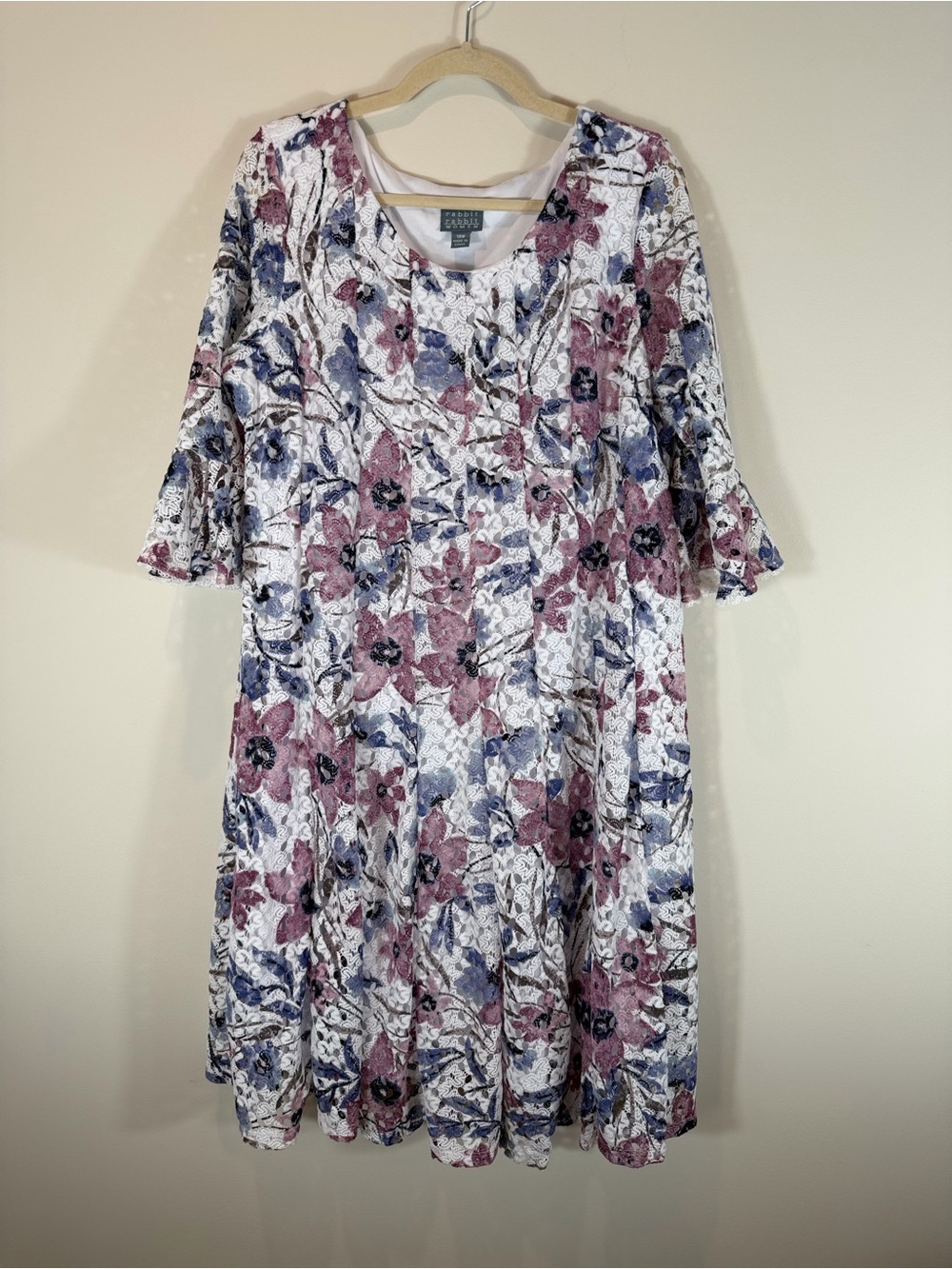 Rabbit Rabbit Rabbit White Floral Lace-Overlay Midi Dress Purp & Blue 18W